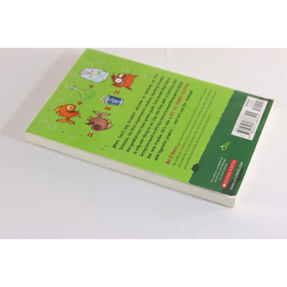My Big Fat Zombie Goldfish Mo O'Hara Scholastic Paperback Book 179 Pages - Picture 4 of 4